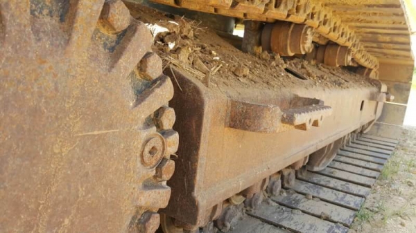 ขาย 1,950,000 CAT 320D  ทำงานน้อย 7,102 ชม. เครื่องดี โช่หนา ไฟฟ้าครบ เอกสารอินวอยท์ รถสวยพร้อมใช้มาก รถอยู่ จ.อุดรธานี  090-772-3710 090-772-3708