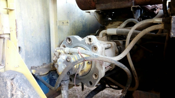 ขายรถแบคโฮ KOBELCO SK200-/// ระบบไฟเต็ม เอกสารชุดจดทะเบียน ราคา 650000