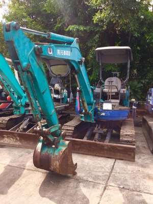 KOBOTA U-35 ขนาดPC-35 <คอลโทนสั้นปั๊มนิ้ว> รถเก่านอกแท้มีเอกสารใบอินวอย☎️ติดต่อ 085-5632278 (ราคาต่อรองได้)