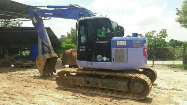 ขาย 895,000 KOMATSU เก่านอก1 ปี PC 128 US เอกสารอินวอย แอร์หนาว ไฟฟ้าครบ ช่วงล่างเต็ม เอวแน่น เครื่องดี ปั้มแรง พร้อมใช้งาน  รถอยู่ จ.ร้อยเอ็ด  090-772-3710 090-772-3708