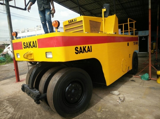 ขายด่วนรถบดล้อยาง9ล้อSAKAI TS7409 ตรวจเช็คพร้อมใช้ทำสี เล่มทะเบียน