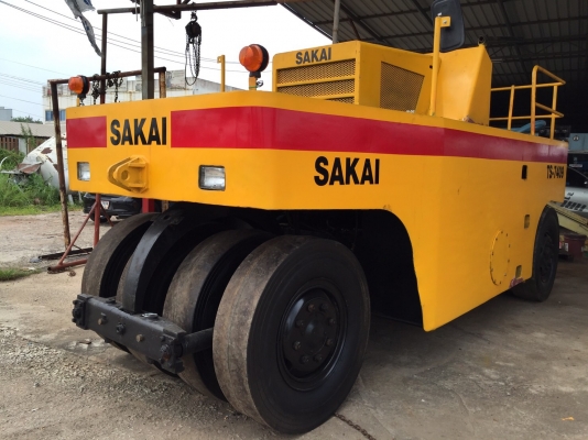 ขายด่วนรถบดล้อยาง9ล้อSAKAI TS7409 ตรวจเช็คพร้อมใช้ทำสี เล่มทะเบียน