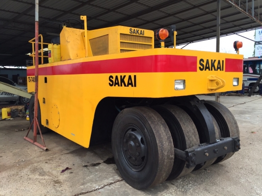 ขายด่วนรถบดล้อยาง9ล้อSAKAI TS7409 ตรวจเช็คพร้อมใช้ทำสี เล่มทะเบียน