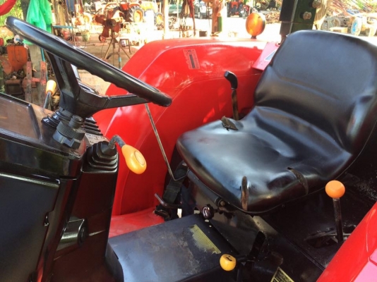 ขายรถไถยันมาร์ EF453TLX 4WD2เพลา สภาพสวย ขายพร้อมอุปกรณ์ ใบมีดหน้า+โลเตอร์รีจอบหมุน ราคา 328,000 บาท สนใจโทร 081-9136451 ขอดูรูปผ่านทาง line:bow6451 ค่ะ ขายรถไถยันมาร์ EF453TLX 4WD2เพลา สภาพสวย ขายพร้อมอุปกรณ์ ใบมีดหน้า+โลเตอร์รีจอบหมุน ราคา 328,000 บาท สนใจโทร 081-9136451 ขอดูรูปผ่านทาง line:bow6451 ค่ะ