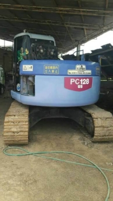 KOMATSU PC 128 US