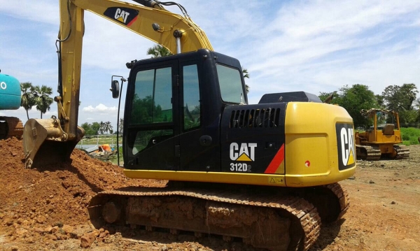 ขายแมกโคแคท312D2รถมือเดียวป้ยแดง7000ชมสวยกิ้บ