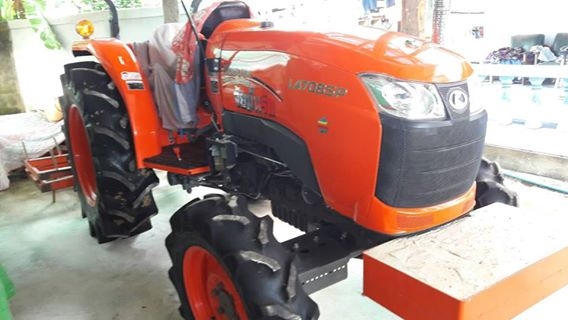 ขายรถไถ คูโบต้า L4708SP คืนดาวน์1แสน เจ้าของจะส่งงวดแรกให้ ทำงานร้อย ชม. อุปกรณ์ ผาน6 โรตารี่ ทำงวดมา6งวด