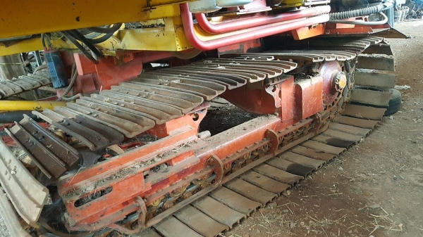 ขายรถเกี่ยวข้าว 3MM สามมิตมอเตอร์ เครื่อง270เทอร์โบว์ บิ้วใหม่ทั้งคัน กำลังลงเกี่ยวข้าว พร้อมลงงาน