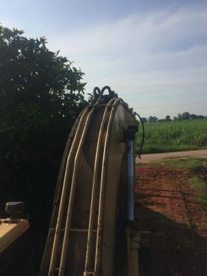 ขายรถขุดแบ็คโค CAT E200B ช่วงล่างเต็ม เครื่องแน่น ปั๊มฟิตใหม่ ทำงานทุกวัน