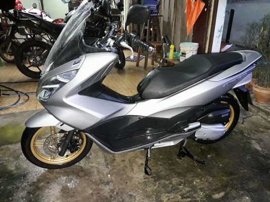 ขายครับ62,500 สภาพเดิมไม่มีแต่งเครื่อง สนใจโทร0896797158ไลนไอดีmuts789 ช่างมัดครับ