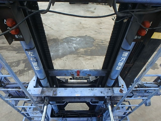 ขายรถโฟคลิฟท์ TOYOTA FD4H200 ขายรถโฟคลิฟท์ TOYOTA FD4H200