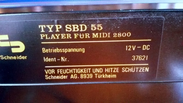 เครื่องเล่นแผ่นเสียงสภาพพร้อมเล่น Schneider