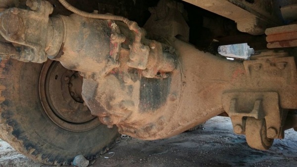 ขาย10ล้อ2เพลาท้ายเป็ด อีซูซุจัมโบ้200 เครื่อง200แรง 6HL1 เบลคลมดัน สภาพพร้อมใช้งานทะเบียนครบ