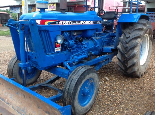 แทรกเตอร์ฟอรด 6600 สภาพดีพร้อมใช้งานมีผานดันและผานหลัง ราคา 300000 บ