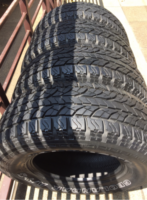 ยาง All Yokohama 265 70 16 ปลายปี12 ดอกเต็ม ไม่มีปะ ราคาไม่แพง