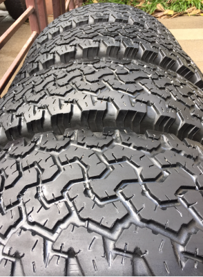 ยาง All BF Goodrich 265 75 16 ปี11 ดอกเยอะ พร้อมใช้งาน ราคาไม่แพง