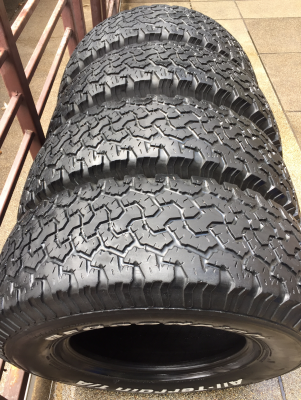 ยาง All BF Goodrich 265 75 16 ปี11 ดอกเยอะ พร้อมใช้งาน ราคาไม่แพง