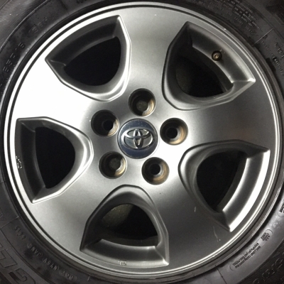 แม็ก Toyota Vigo Chame พร้อมยาง 215-65-16 ปี16 แม็ก Toyota Vigo Chame พร้อมยาง 215-65-16 ปี16