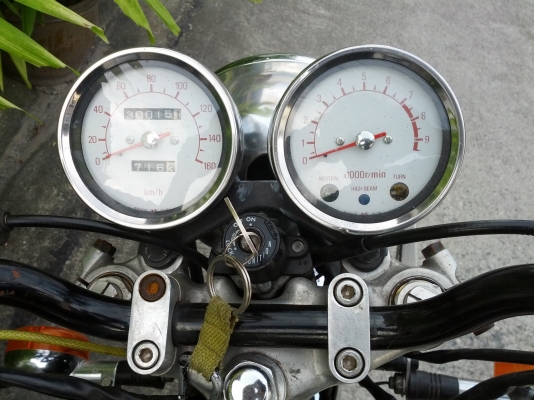 โอ บางนา ขาย sr 400 สำเนาทะเบียน 57,000 บาท