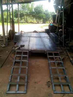 รถลากรถเกี่ยว รถไถ รถเมคโครเล็ก