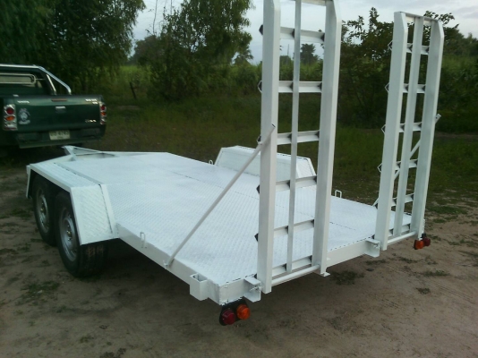 รถลากรถเกี่ยว รถไถ รถเมคโครเล็ก