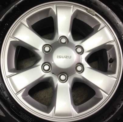 แม็กพร้อมยางป้ายแดง อีซูซุ นิวดีแม็ก 1.9 บลูเพาเวอร์ บริดสโตน 245-70-16 ปี 16 แม็กพร้อมยางป้ายแดง อีซูซุ นิวดีแม็ก 1.9 บลูเพาเวอร์ บริดสโตน 245-70-16 ปี 16