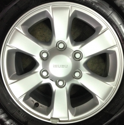 แม็กพร้อมยางป้ายแดง อีซูซุ นิวดีแม็ก 1.9 บลูเพาเวอร์ บริดสโตน 245-70-16 ปี 16 แม็กพร้อมยางป้ายแดง อีซูซุ นิวดีแม็ก 1.9 บลูเพาเวอร์ บริดสโตน 245-70-16 ปี 16