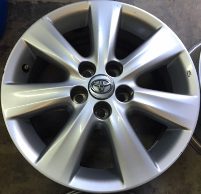 แม็กเดิม Toyota Altis 5รู100 ขอบ15 แม็กเดิม Toyota Altis 5รู100 ขอบ15