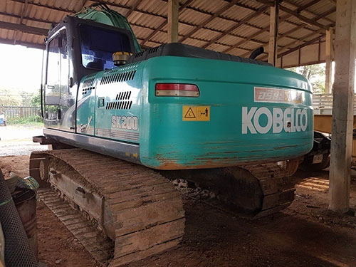 ขายแบคโฮ Kobelco SK200-8 SuperX YN12 ไมล์ 6771 ชม. สภาพสวย