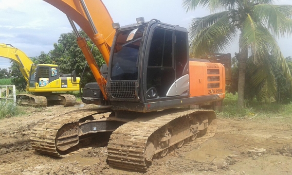 ขาย Hitachi Zx 200-5g ปี2012