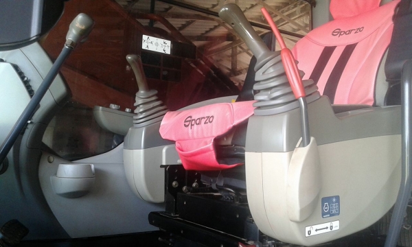 ขาย Hitachi Zx 200-5g ปี2012