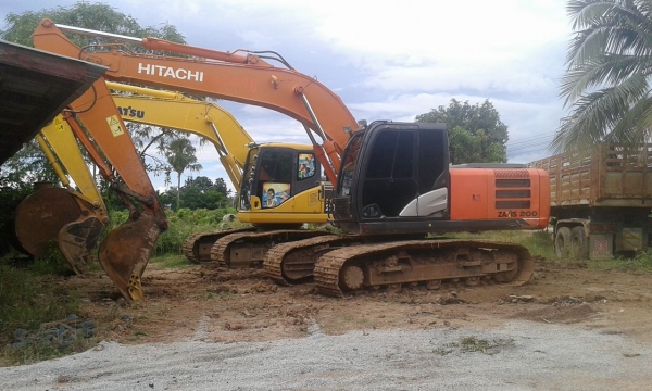 ขาย Hitachi Zx 200-5g ปี2012