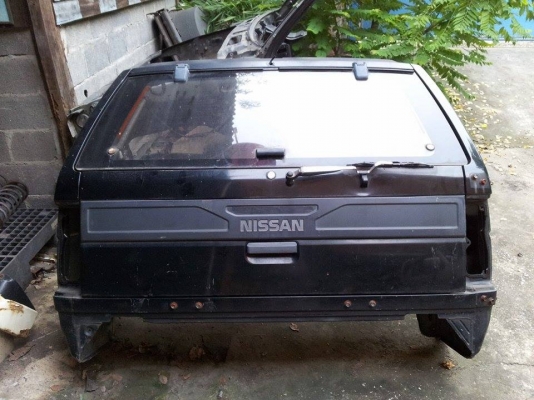 ท้ายตัดติดบอดี้ NISSAN TERRANO 1