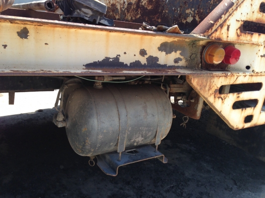 ขายเหมา รถ6ล้อ เทลอร์2คัน175 ขายเหมา รถ6ล้อ เทลอร์2คัน175