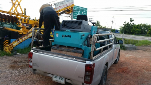 tractor-backhoe ขอบคุณลูกค้าชาวสุพรรณ ที่มาชื้อรถบดดินเอวอ่อนแบบนั่ง ขับแรง บดอัดสั่นสะเทือน 2-3 ตัน tractor-backhoe ขอบคุณลูกค้าชาวสุพรรณ ที่มาชื้อรถบดดินเอวอ่อนแบบนั่ง ขับแรง บดอัดสั่นสะเทือน 2-3 ตัน