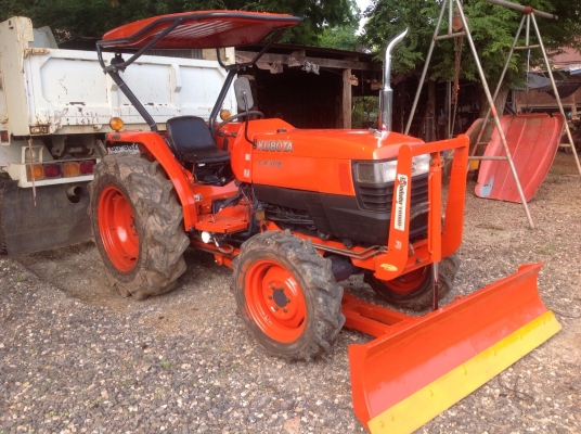 L3608พร้อมใบดันหน้า รถพร้อมใช้งาน ราคาเบาๆ