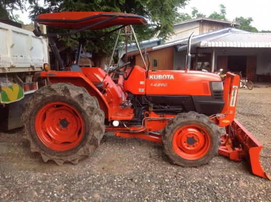 L3608พร้อมใบดันหน้า รถพร้อมใช้งาน ราคาเบาๆ