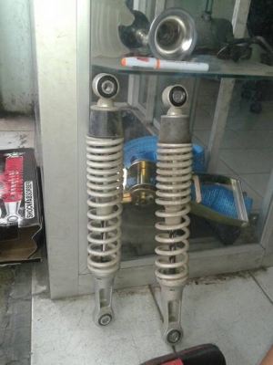 โช้คแท้ติดรถ suzuki smashมือสอง