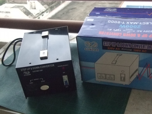 หม้อแปลงไฟจาก 200v/220V/240V ==> 100v ขนาด 2,000w ของ SUNDAR รุ่น ELECT-MAX T-2000