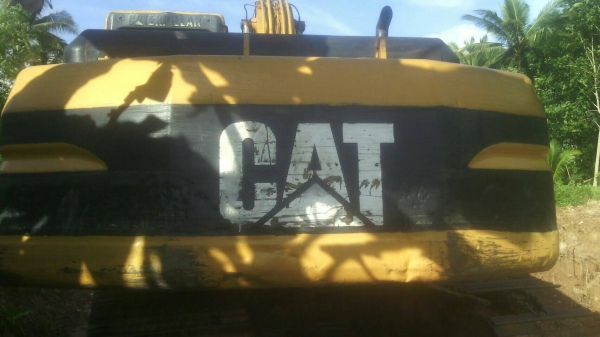 รถขุด CAT320V2 รถสภาพดี สวยใช้ได้