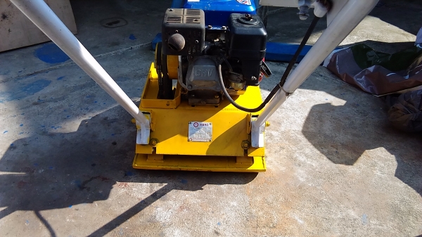 เครื่องตบดินมือสอง พร้อมใช้  ยี้ห้อไวโบ มาตรฐานงานทาง พร้อมใช้