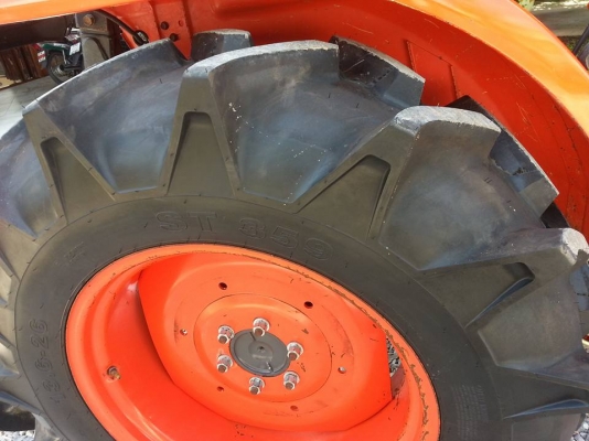 คูโบต้า L4708SP 4 WD ใบมีดดันหน้าใหม่ ผานหลังใหม่  ทำงาน 308 ชั่วโมง จดทะเบียน 29/9/2557