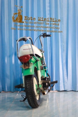 รอบสุดท้ายครับ 8900 เครื่องเวฟ100 #ชาลีแท้ #Honda #Chaly ไม่ลดแล้วนะครับ -เครื่อง Honda เวฟ100 ไม่มีหยด ไม่มีเยิ้ม แน่นๆเงียบๆ -ยางหน้า-หลัง ใหม่ๆดอกยางเต็ม ขนยางยังอยู่ -บังโคลนหน้า-หลังเหล็ก -ล้อหน้า-ล้อหลัง สีขาวมุกประกายเงินสวยๆ -สีรถตามภาพ -มีแบตเตอร