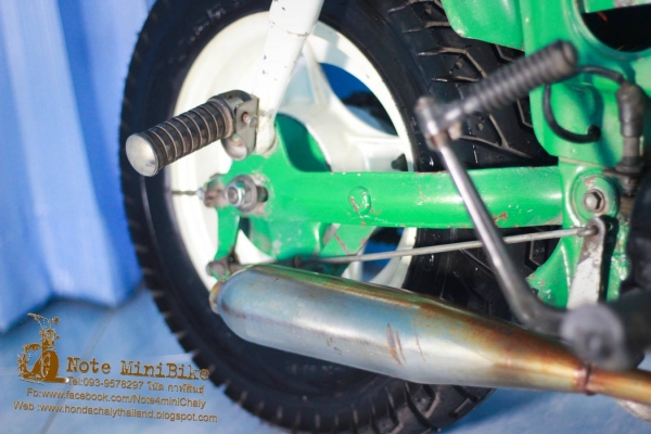 รอบสุดท้ายครับ 8900 เครื่องเวฟ100 #ชาลีแท้ #Honda #Chaly ไม่ลดแล้วนะครับ -เครื่อง Honda เวฟ100 ไม่มีหยด ไม่มีเยิ้ม แน่นๆเงียบๆ -ยางหน้า-หลัง ใหม่ๆดอกยางเต็ม ขนยางยังอยู่ -บังโคลนหน้า-หลังเหล็ก -ล้อหน้า-ล้อหลัง สีขาวมุกประกายเงินสวยๆ -สีรถตามภาพ -มีแบตเตอร