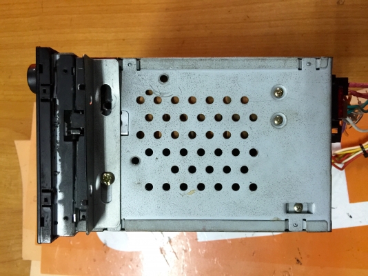 ขายวิทยุ 2 DIN จีนเล่น DVD จอ 6.5" สภาพใช้งานได้ปกติเลย ขายวิทยุ 2 DIN จีนเล่น DVD จอ 6.5" สภาพใช้งานได้ปกติเลย