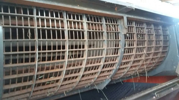 ขายรถเกี่ยวข้าว DC95GM พลัส พร้อมเทรลเลอร์ลากจูง ราคา750,000 สนใจโทร 090-8588220คุณนะ 093-3258446คุณบิว หรือเข้าดูสินค้าอื่นๆได้ที่ www.narong2truck.com หรือ www.truck.in.th/498 หรือเพจFacebook ณรงค์ ซื้อขายรถมือสอง (เว็บไซต์ส่วนตัว) หรือFacebook คุณนะ รถ