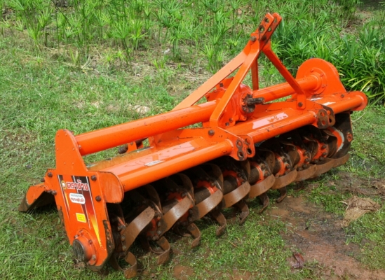 ตราช้าง RX180F คูโบต้า 45 47แรงได้ครับ