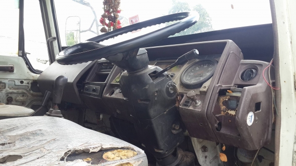 สิบล้อ Hino 195HP(ดั้ม) ตัวเป็นรุ่นSumo FM227