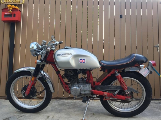 ขาย Honda wing 125 ทะเบียนเต็มพร้อมโอน แต่งสไตล์ ClubMan 250 ครับ อยู่กรุงเทพ ราคา 24500 บาทครับ