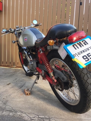 ขาย Honda wing 125 ทะเบียนเต็มพร้อมโอน แต่งสไตล์ ClubMan 250 ครับ อยู่กรุงเทพ ราคา 24500 บาทครับ